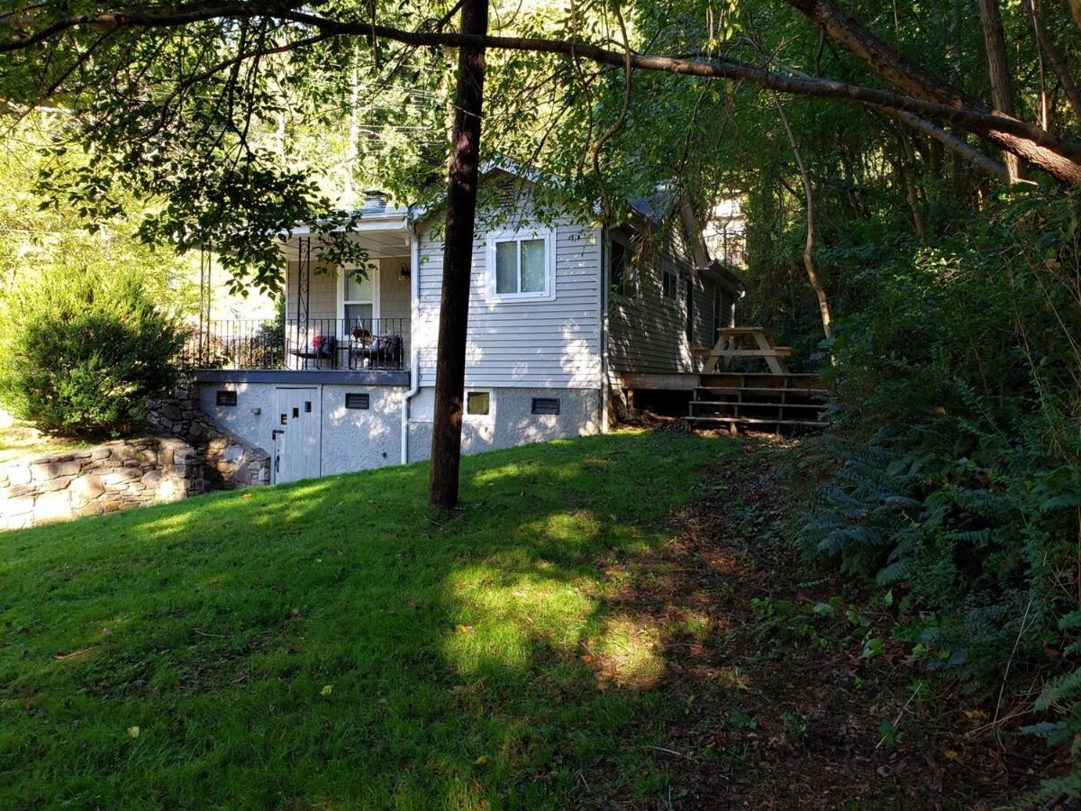 Relax Under The Trees Holiday home